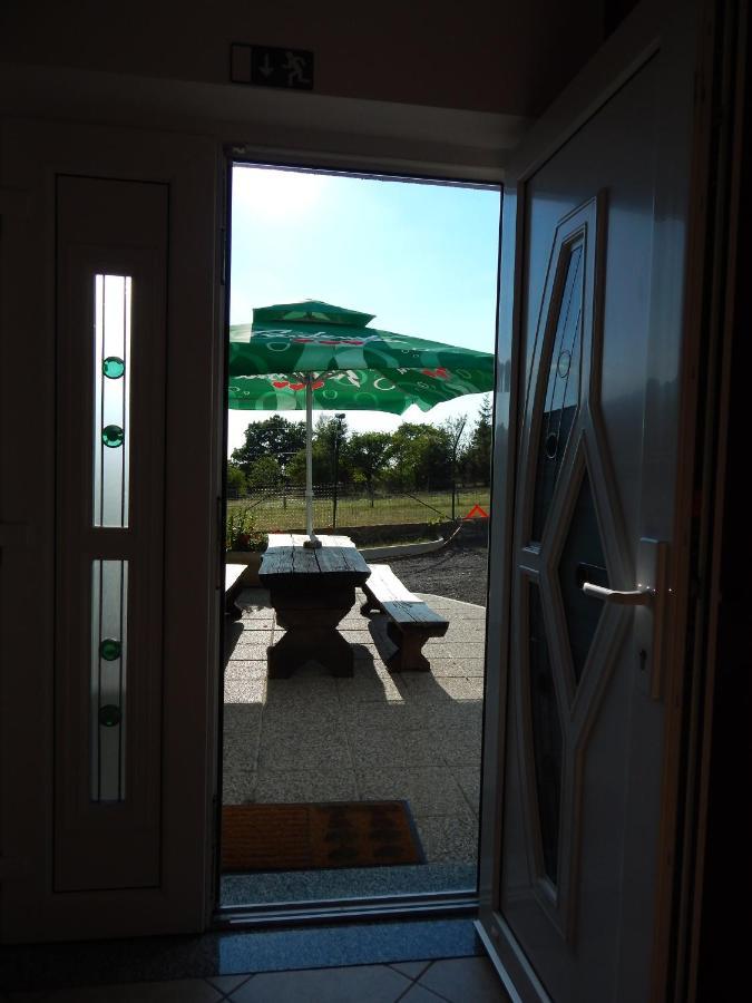 Hostel Ociski Raj 코지나 외부 사진